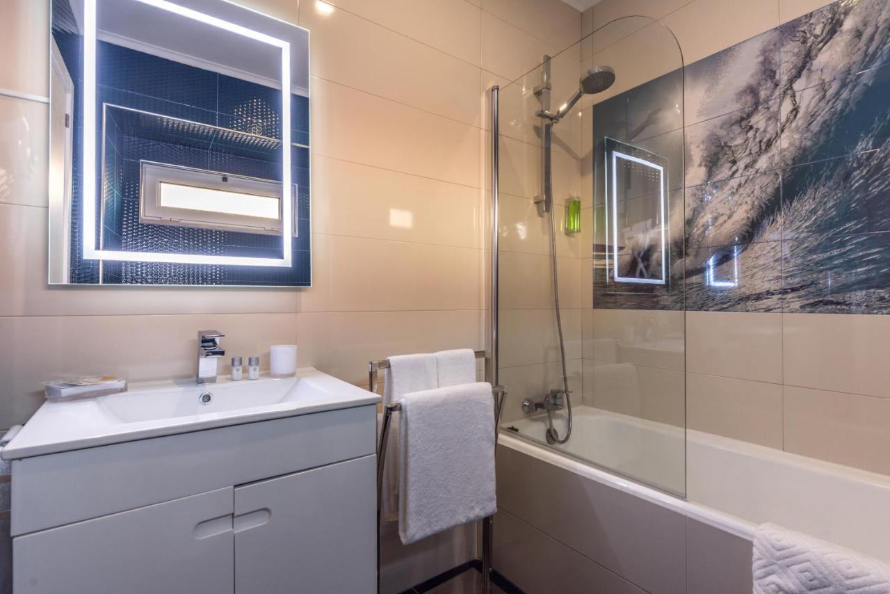 פראגודו Suites @ Portarade מראה חיצוני תמונה