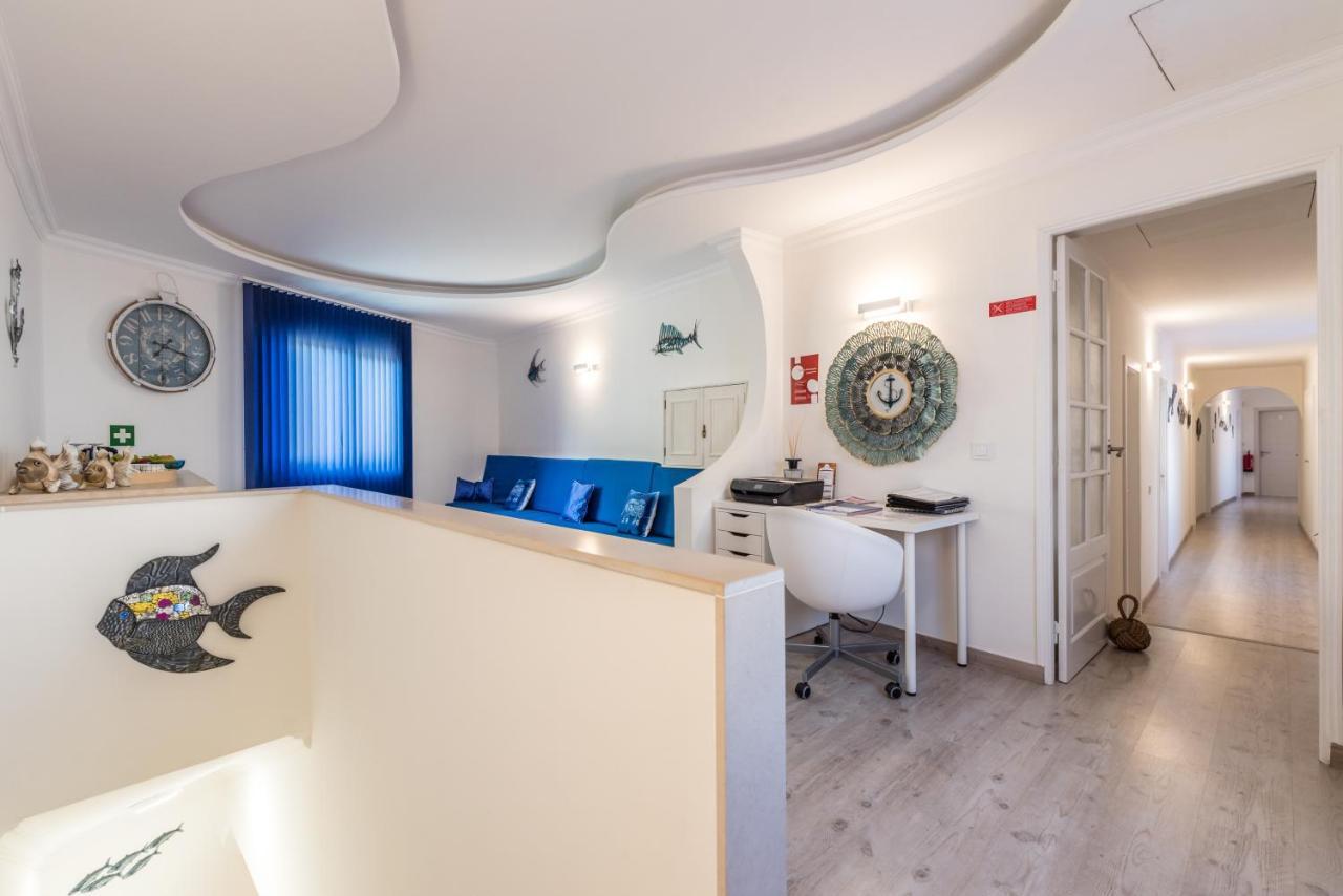 פראגודו Suites @ Portarade מראה חיצוני תמונה
