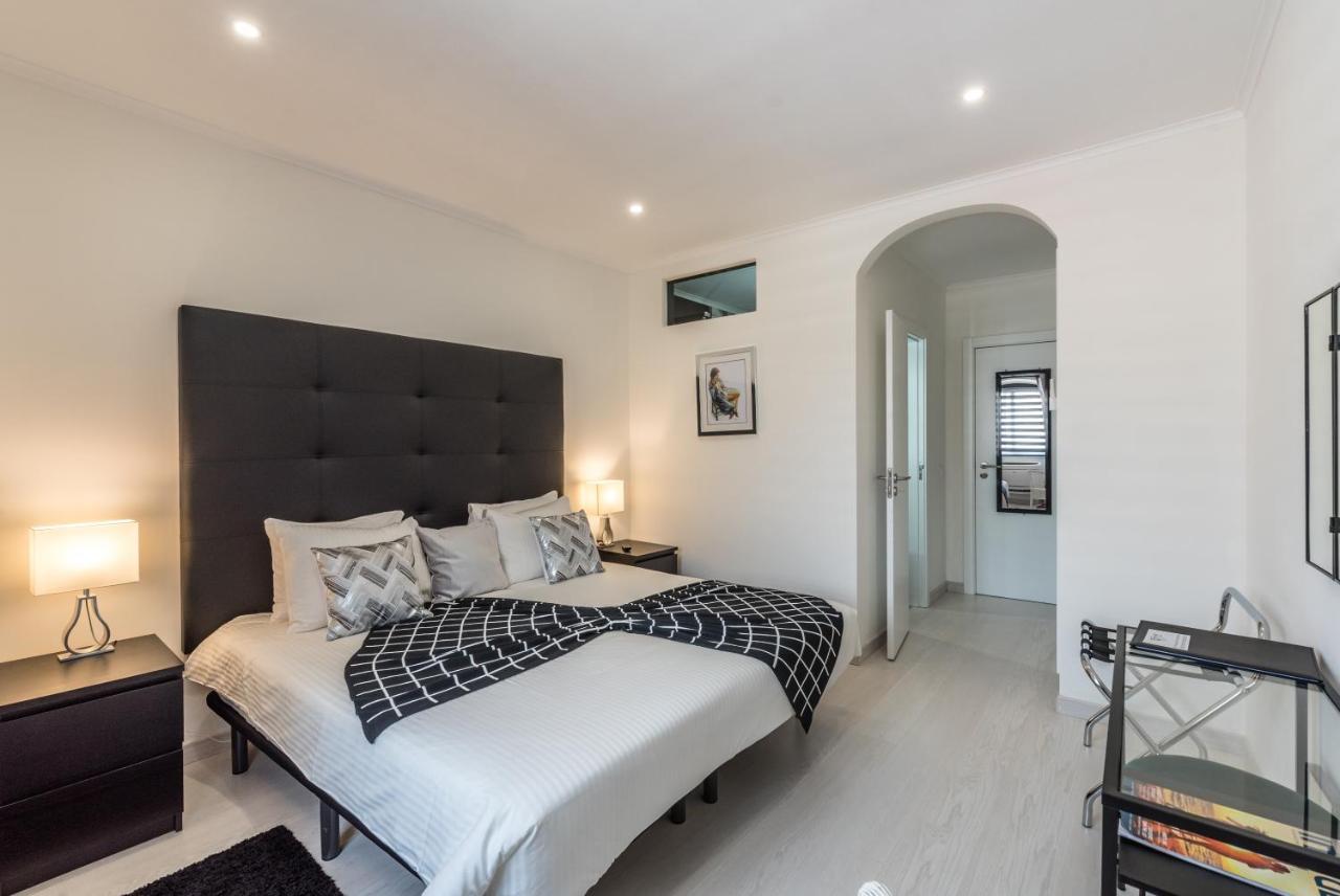 פראגודו Suites @ Portarade מראה חיצוני תמונה