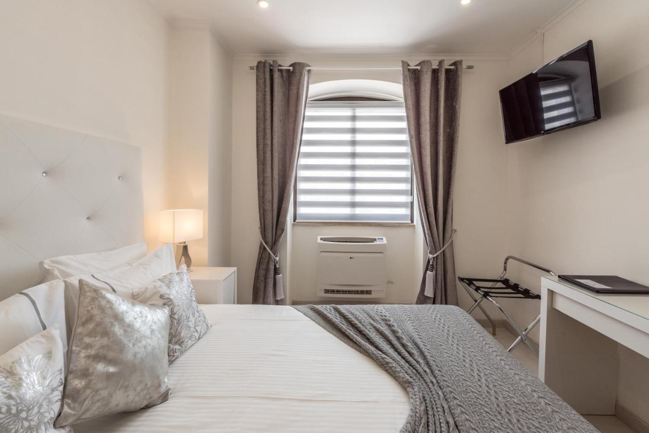 פראגודו Suites @ Portarade מראה חיצוני תמונה
