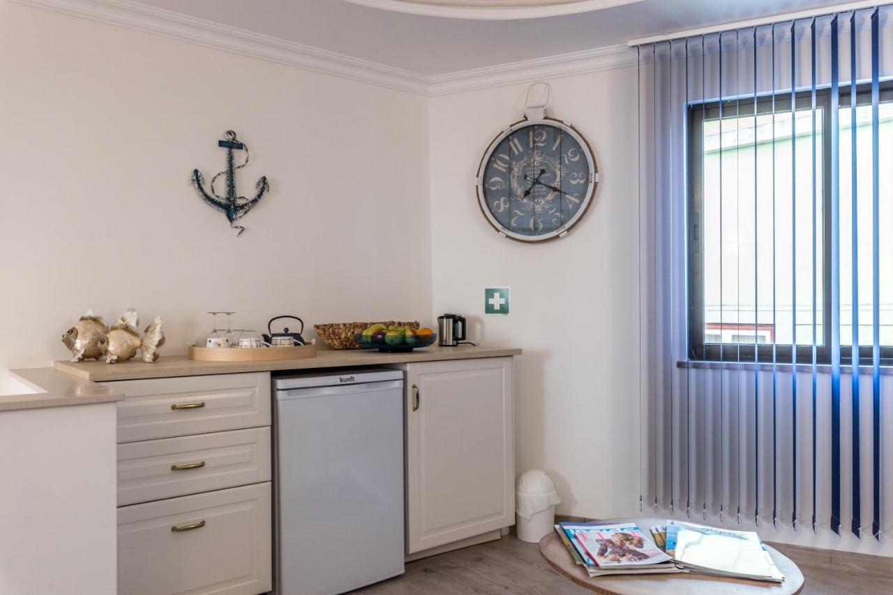 פראגודו Suites @ Portarade מראה חיצוני תמונה